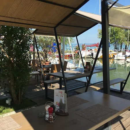 招待所 Calypso Lakeside & Lux 4*