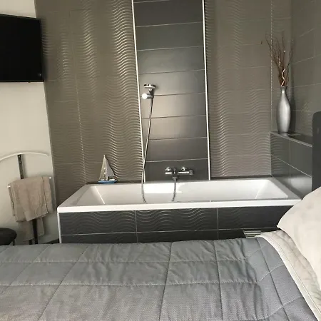 Calypso Lakeside & Lux שיופוק